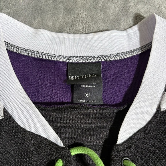 BEETLEJUICE JERSEY Mens Hockey Jersey Snake Purple Black Box Lunch Size XL - Picture 3 of 6